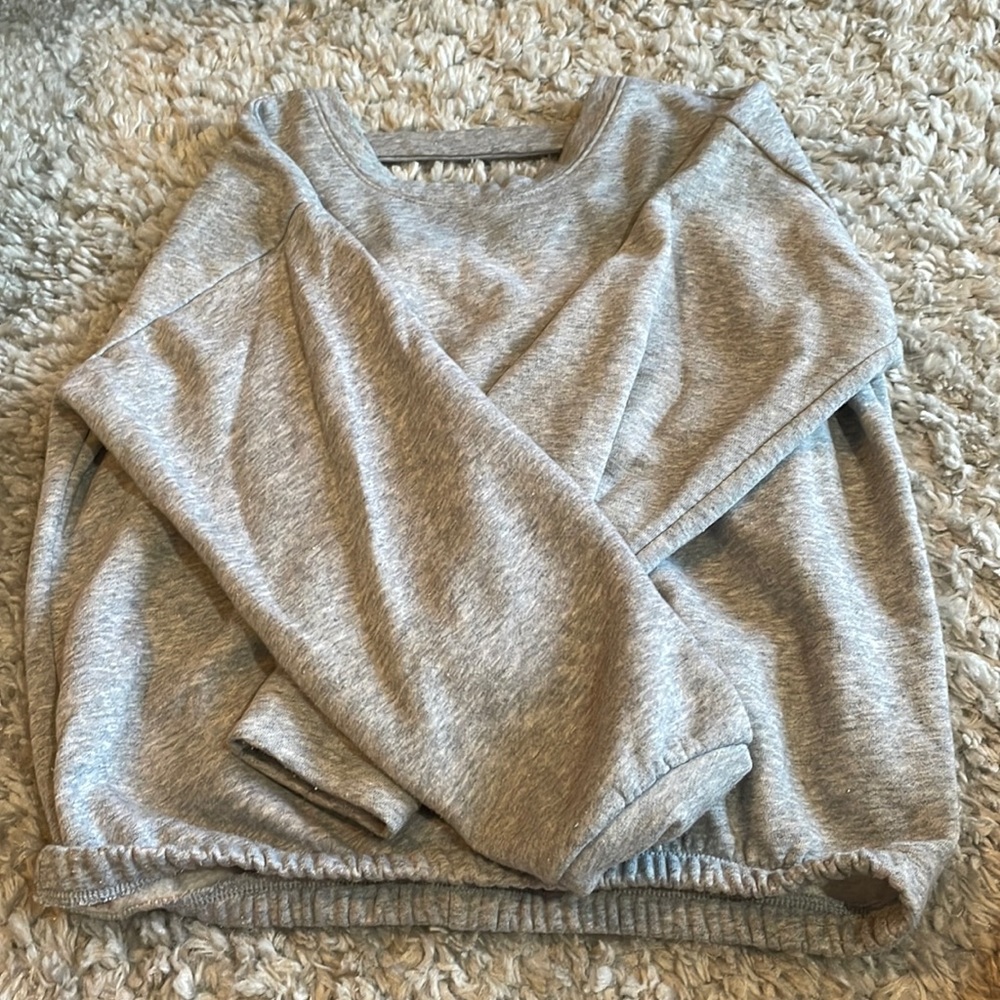 Old Navy active grey sweatshirt